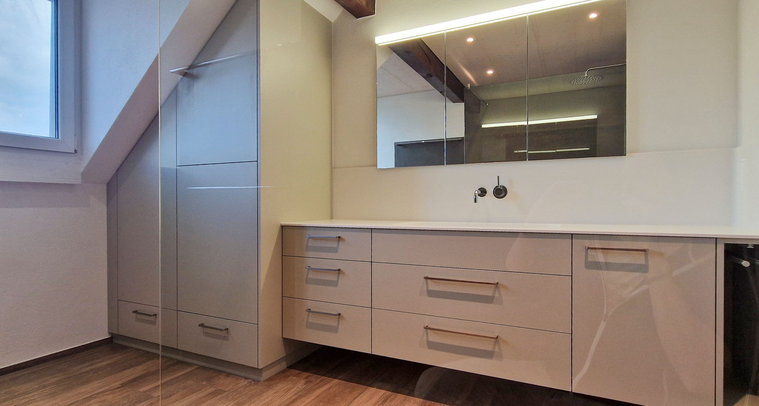 Badmöbel Nesselnbach