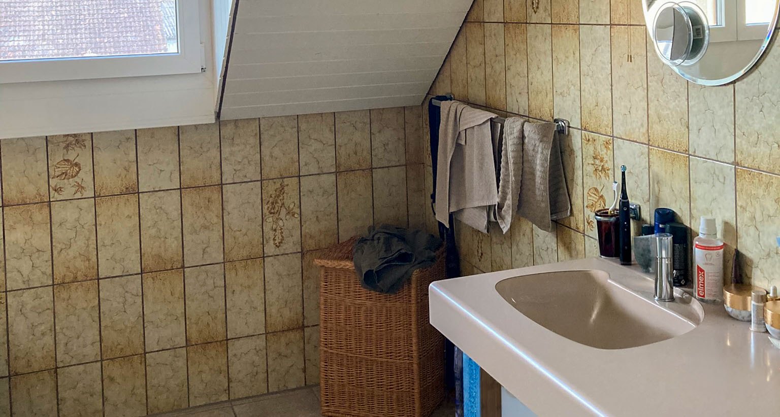 Badmöbel Nesselnbach vorher